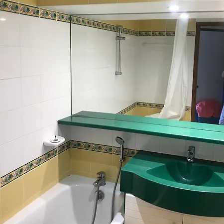 Appartement Joli T2 ,résidence Royal Park,